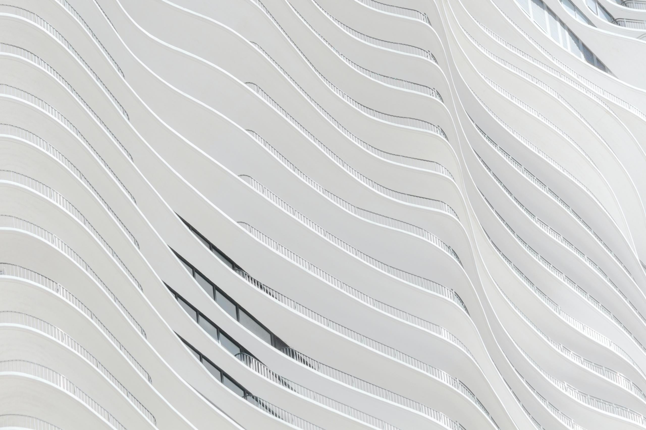 Abstract white feather-like pattern